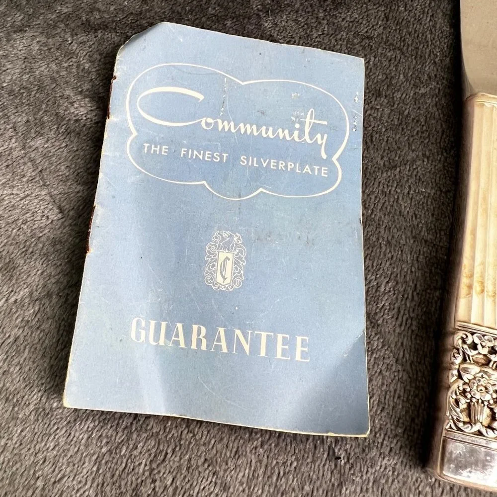 Oneida Community Silverplate Coronation Flatware Lot 41 Piece Serving Dinner